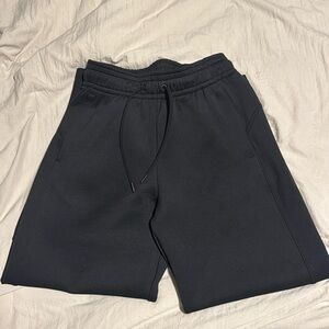 Women’s Nike XS Sweats in Black